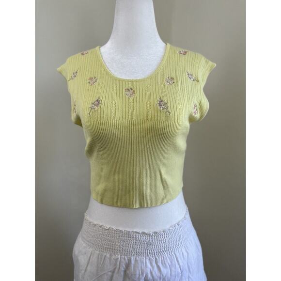 Free People Baby Tee Yellow Small Crop Top Shirt Knit Embroidered Ribbed - Picture 2 of 10